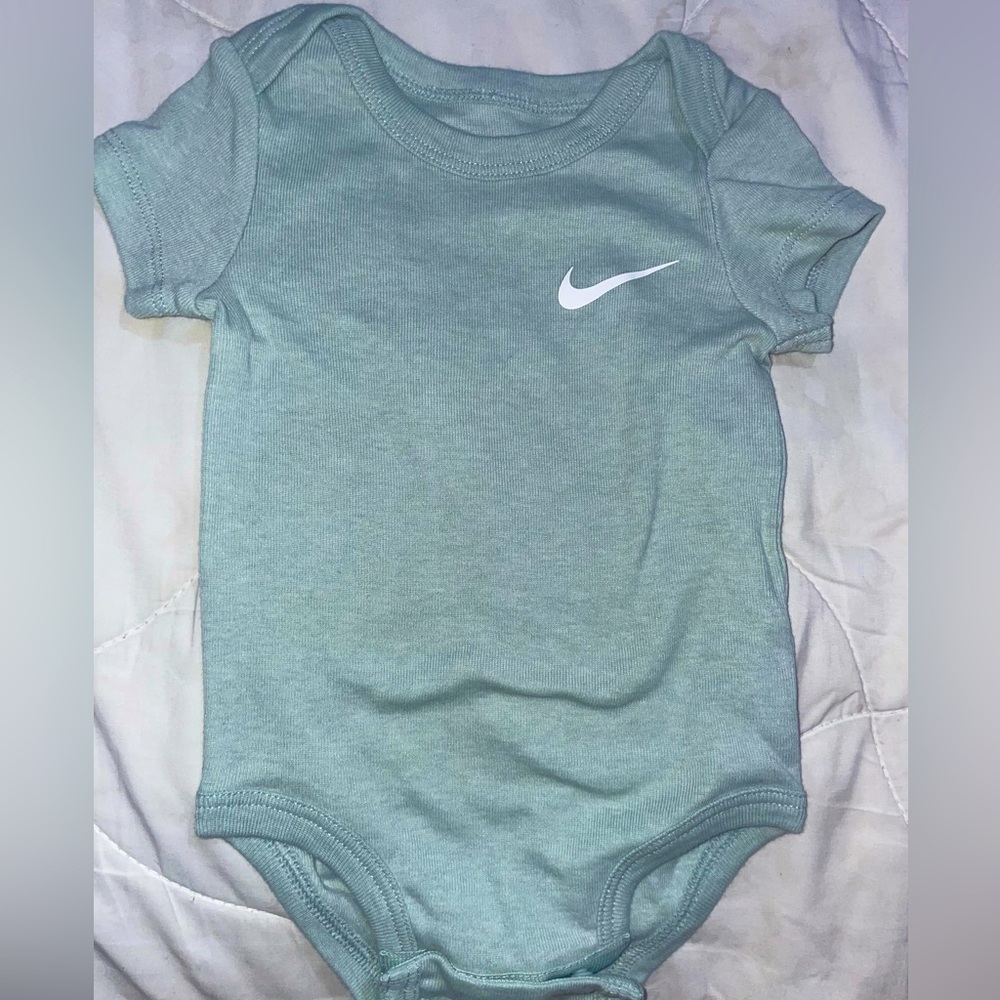 NIKE BABY ONESIE